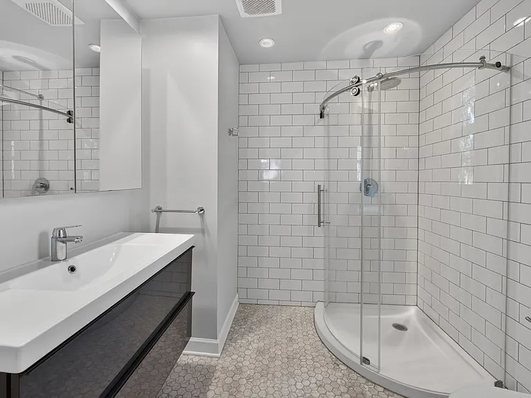 1035 Chester River Dr — Photo 21