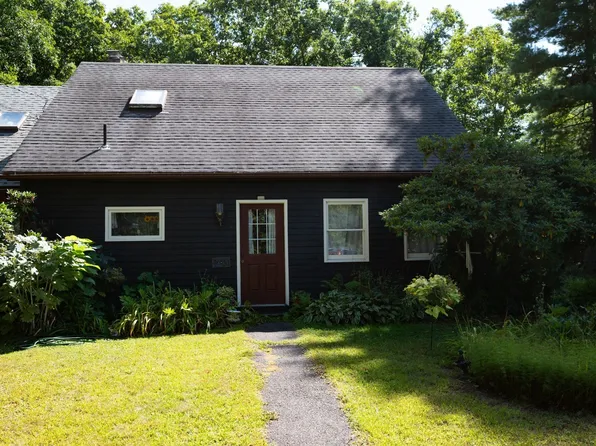 126 Federal St #126, Millers Falls, MA 01349