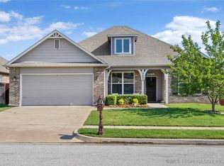 2023 E 133rd St S, Bixby, OK 74008