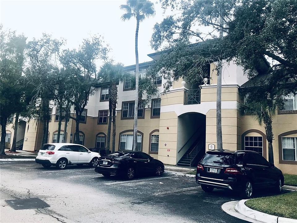 1st image of 17114 CARRINGTON PARK DRIVE #215