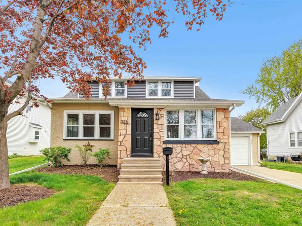 326 S Ontario St, De Pere, WI 54115