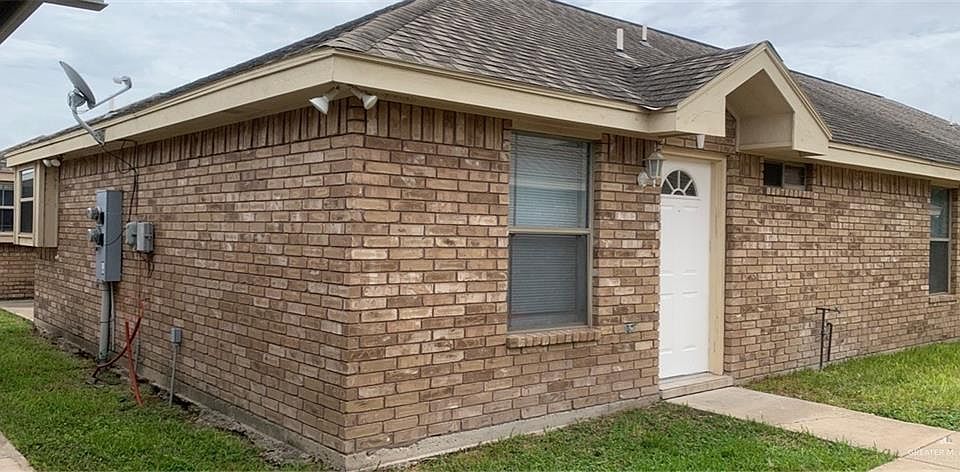 1st image of 2407 Moonlight Ln