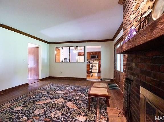 5th image of 3001 Arrow Rock Dr