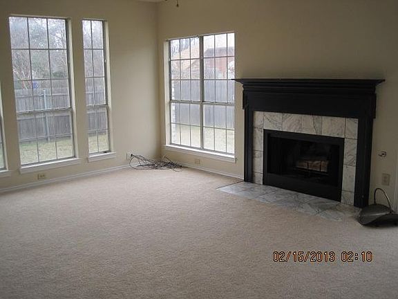 2nd image of 1903 Wood Crest Dr