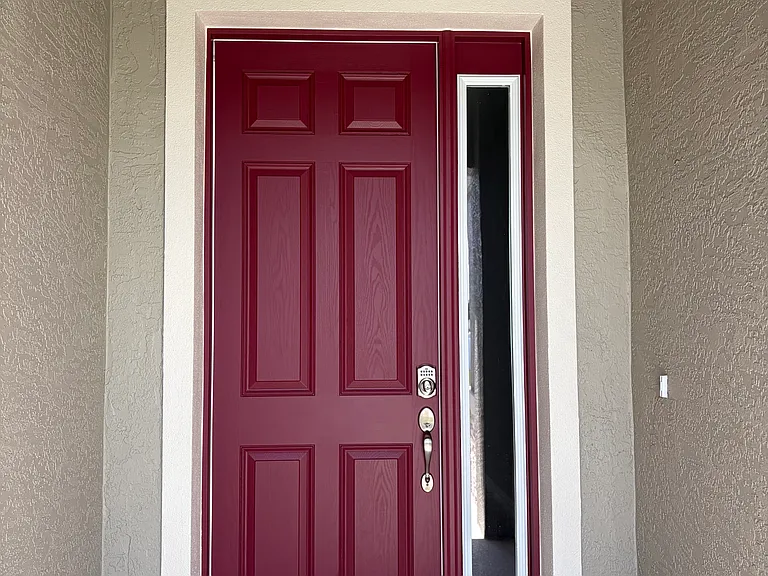 5754 SW 71st Ave — Photo 2