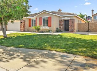 7883 Hall Ave, Corona, CA 92880