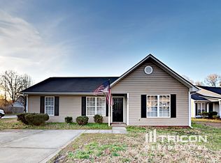 6530 Lynmont Dr, Charlotte, NC 28212