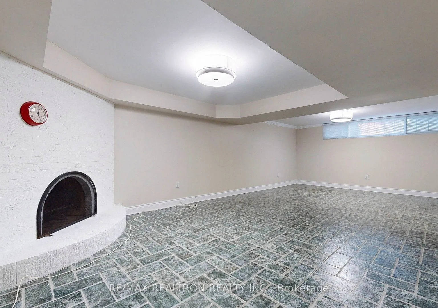 2 bed, $2,000 — Photo 1