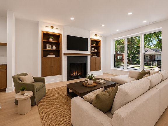 5th image of 4848 W Eddy St