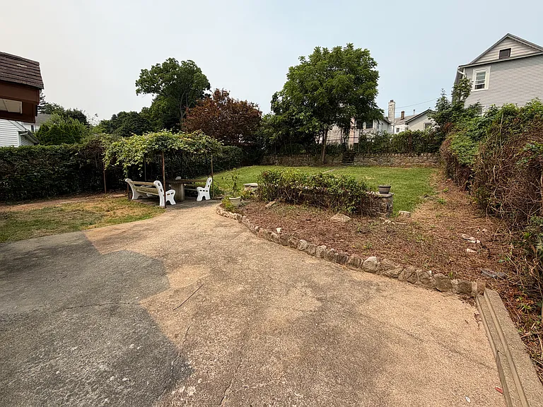 28 Hillside Ave #2 — Photo 20