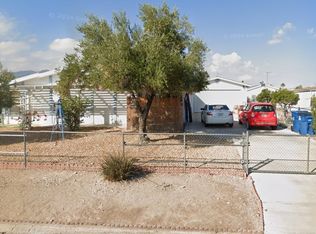 693 Roadrunner Dr, Bullhead City, AZ 86442