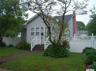 27 Patchogue Holbrook Rd, Lake Ronkonkoma, NY 11779