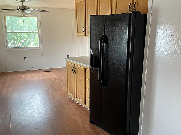 404 Cherry St — Photo 1