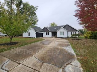 35 Ridgecrest Ct, Terre Haute, IN 47802