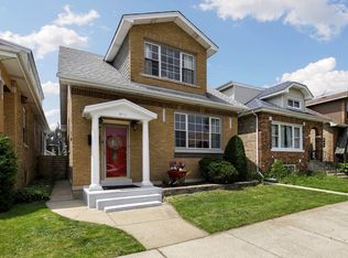 3712 N New England Ave, Chicago, IL 60634
