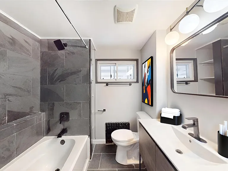 61 Montmorenci Ave — Photo 11