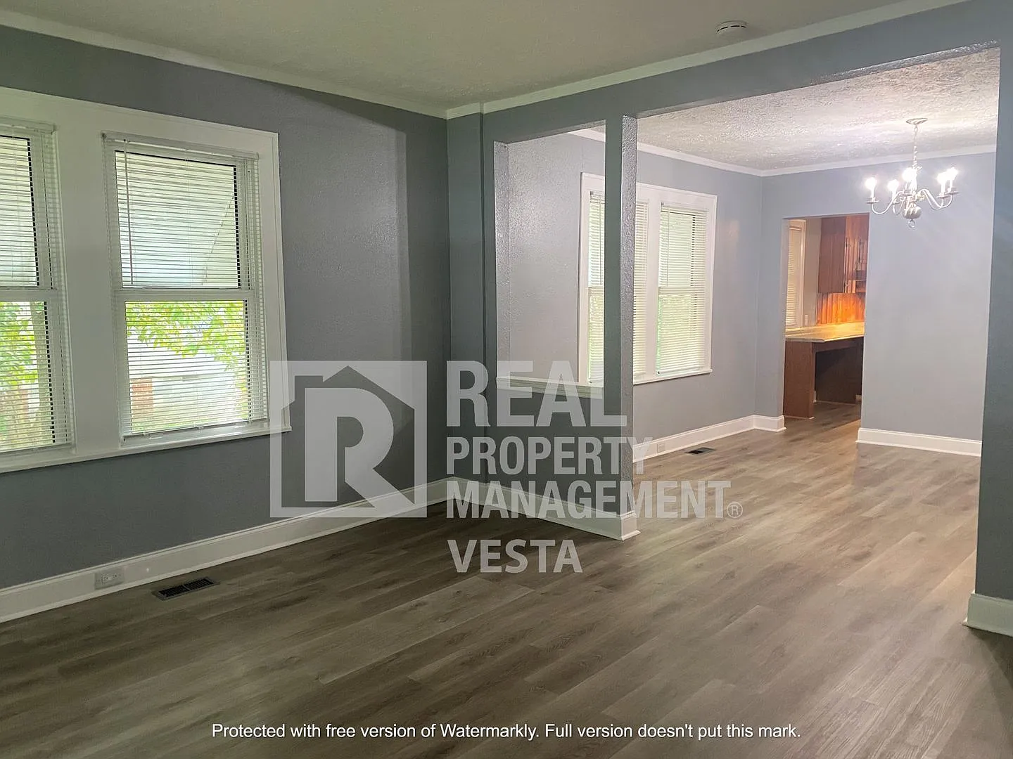 3 bed, 1.5 bath, 1471 sqft, $1,075 — Photo 3