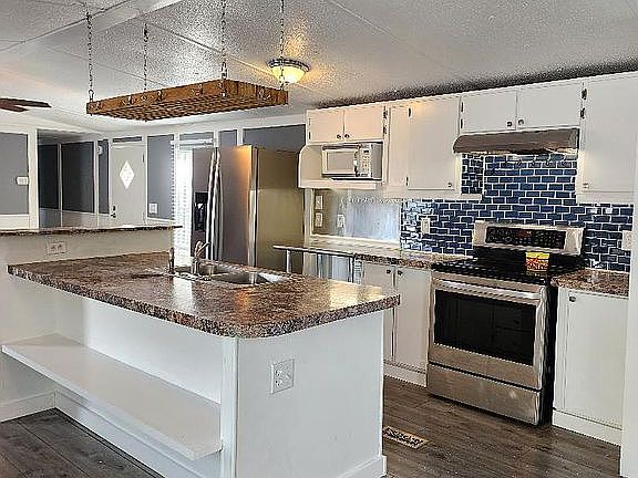 3rd image of 4515 Palomino Dr