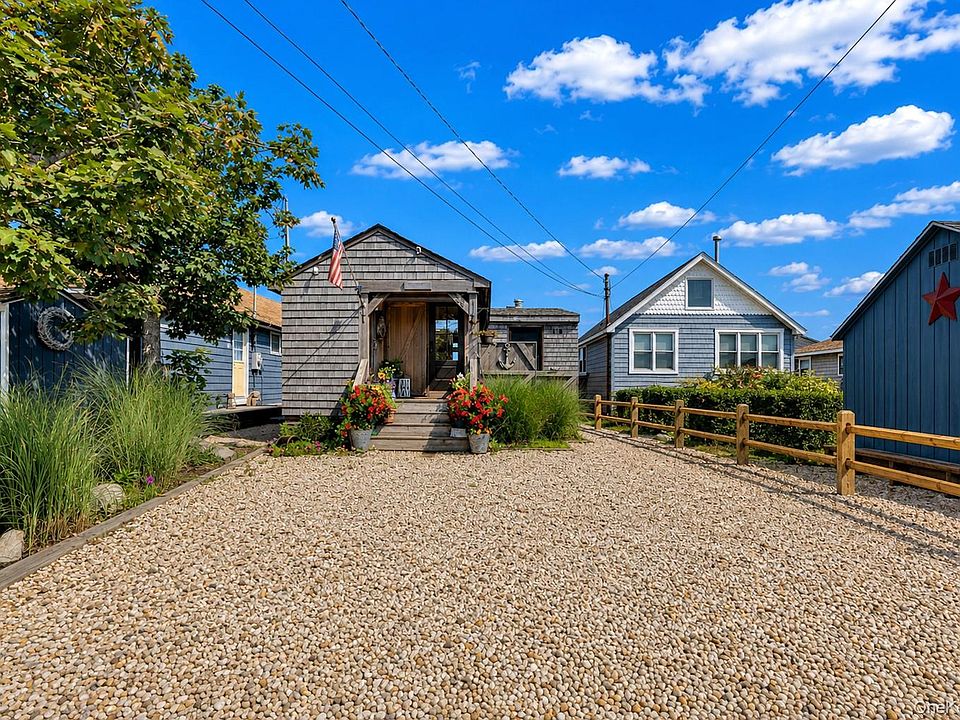 1st image of 80 Rabbit Lane