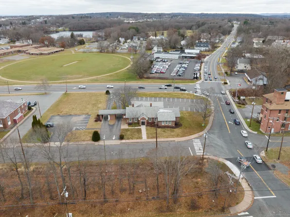 12 North Main Street, Manchester, CT 06042