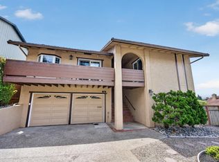 791 Prairie Creek Dr, Pacifica, CA 94044