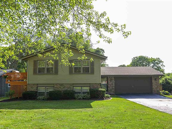 2nd image of 297 Rockcliff Dr