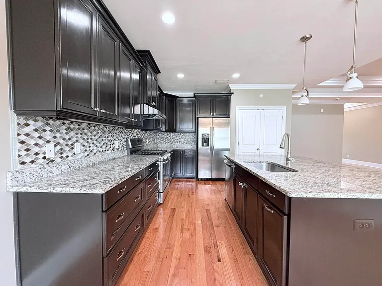 2559 Rosin Way — Photo 14