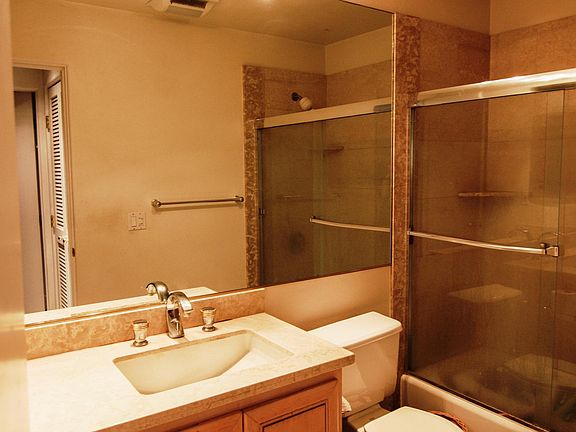 4th image of 232 Por La Mar Cir