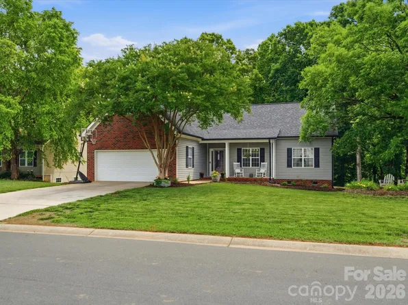 705 Redah Ave, Locust, NC 28097