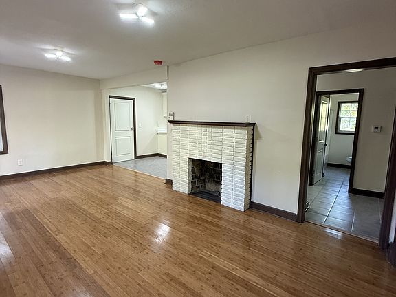2nd image of 617 8th Ave