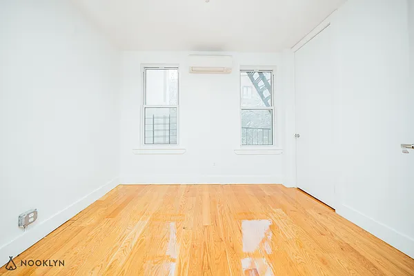 Rented by Nooklyn NYC LLC | media 20