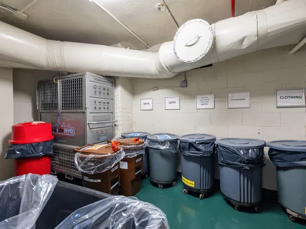 80 Knolls Crescent image 19 of 20