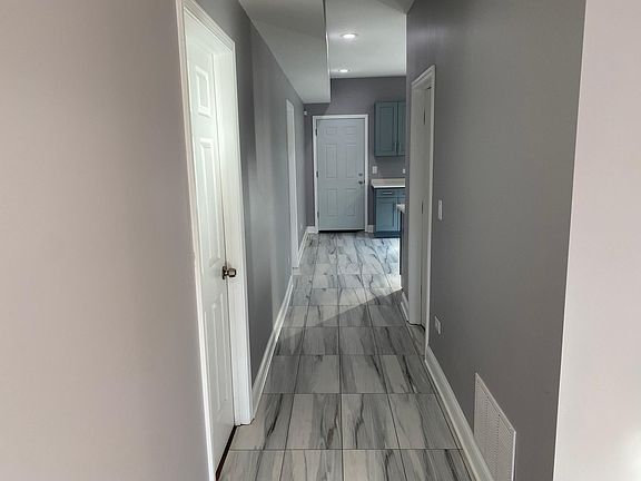 4th image of 6700 S Campbell Ave #2
