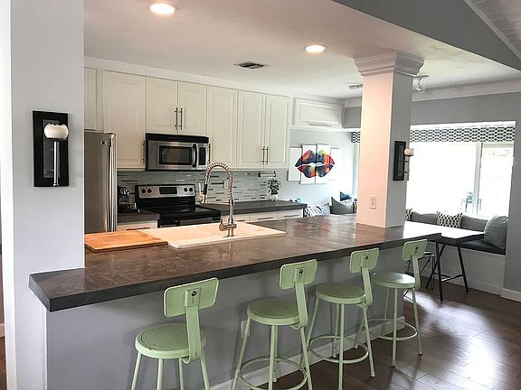 2nd image of 1286 Fulmar Dr