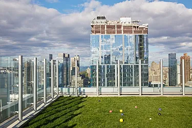 Rented by The Durst Organization