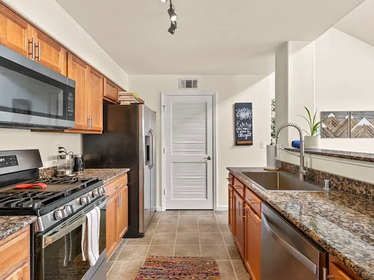 17000 Wedge Pkwy #2122 — Photo 3
