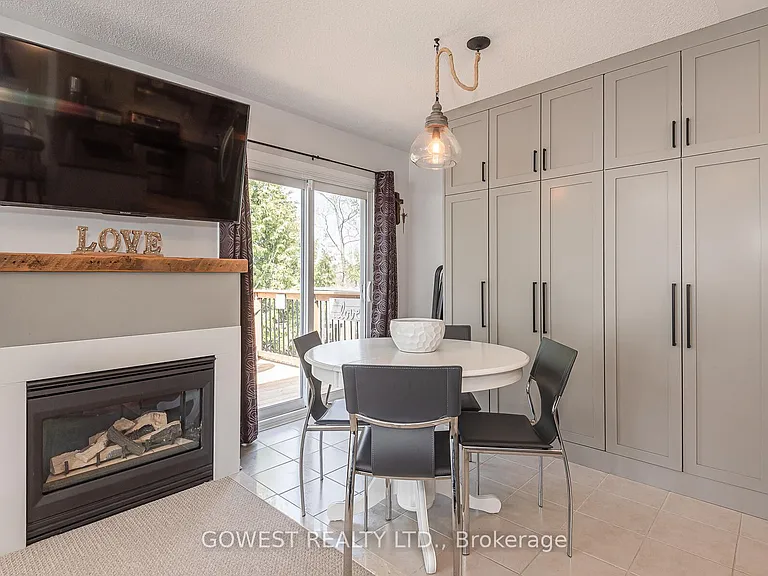 32 Valleymede Ct — Photo 15