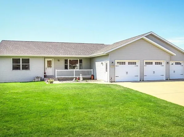 108 9th St SE, Freeport, MN 56331