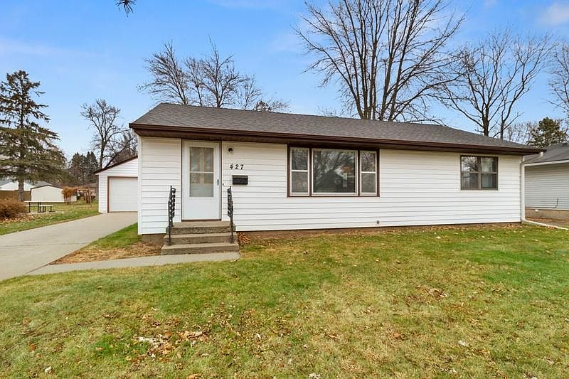 1st image of 427 18th St E
