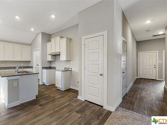 4th image of 4806 Red Bandit St