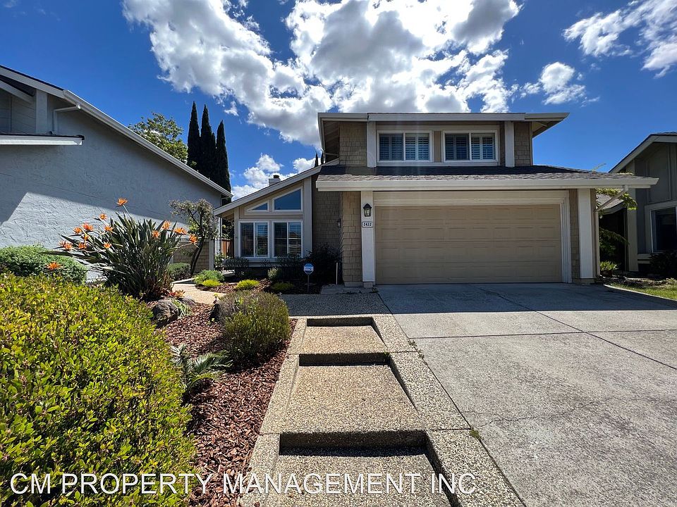 1st image of 2422 Lascar Pl