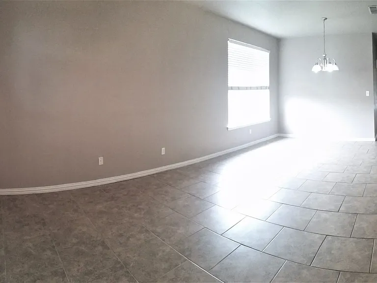 8640 Rainy Lake Dr — Photo 2