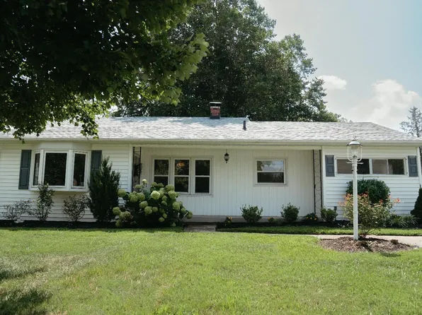 507 Walker St, Loveland, OH 45140
