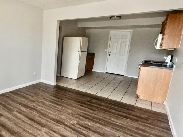 407 7th Ave S #104, Myrtle Beach, SC 29577