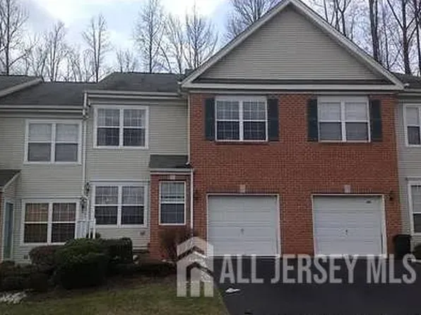 302 Wellington Park Dr, Princeton, NJ 08540