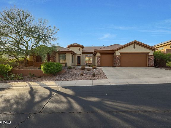 3rd image of 2628 W SHINNECOCK Way