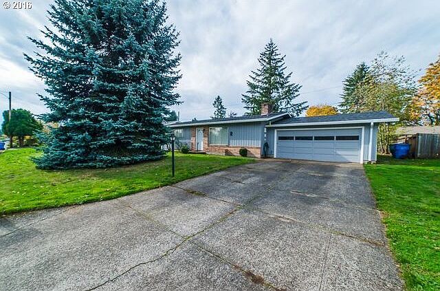 1st image of 606 SE 101st Ave
