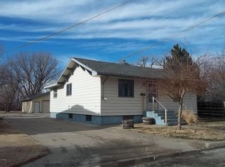 810 Dorrance St, Ellis, KS 67637