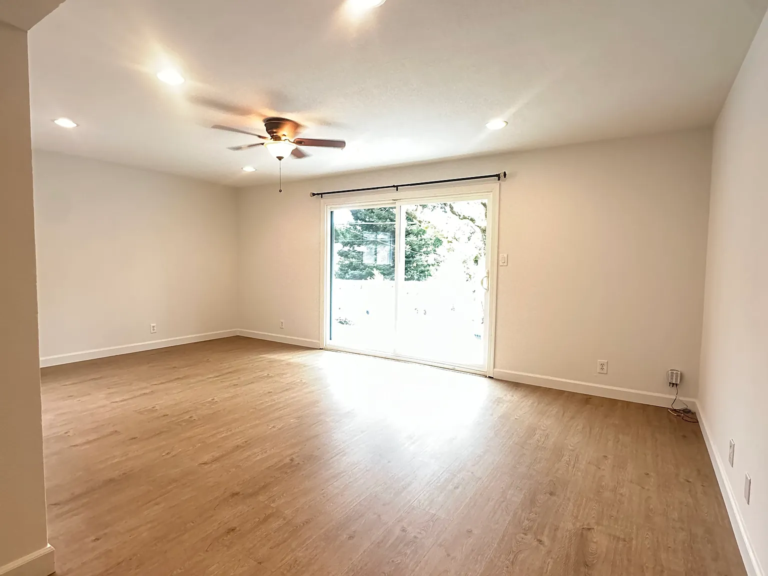 2 bed, $2,600 — Photo 3