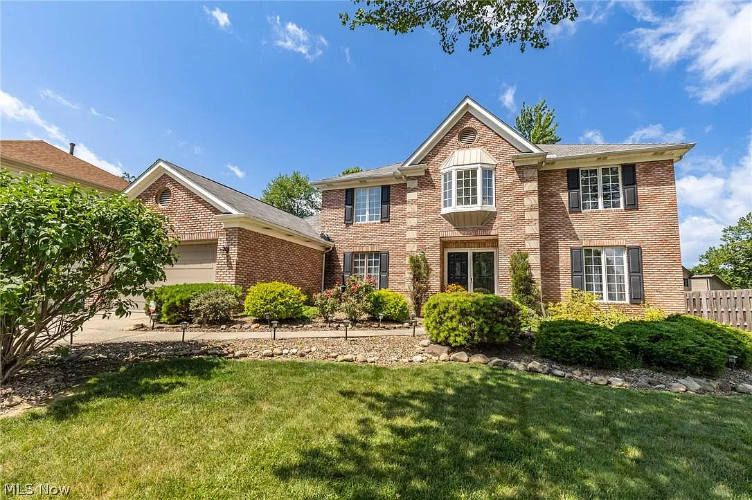 19216 Bears Paw Ln photo 1